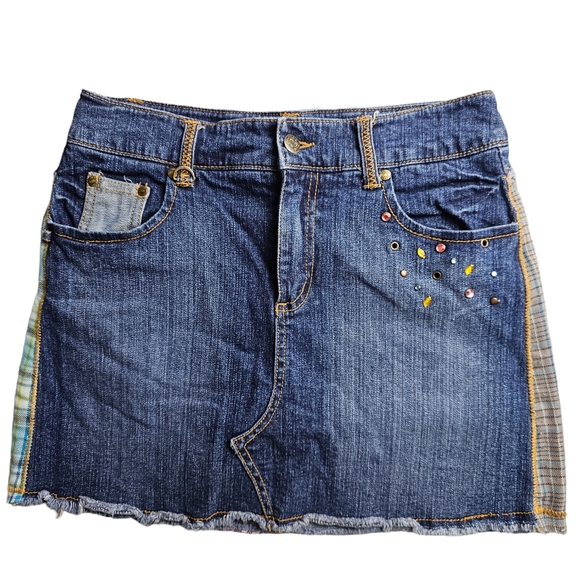 Nickelodeon Zoey 101 Denim Patchwork Mini Skirt euc - Picture 3 of 13